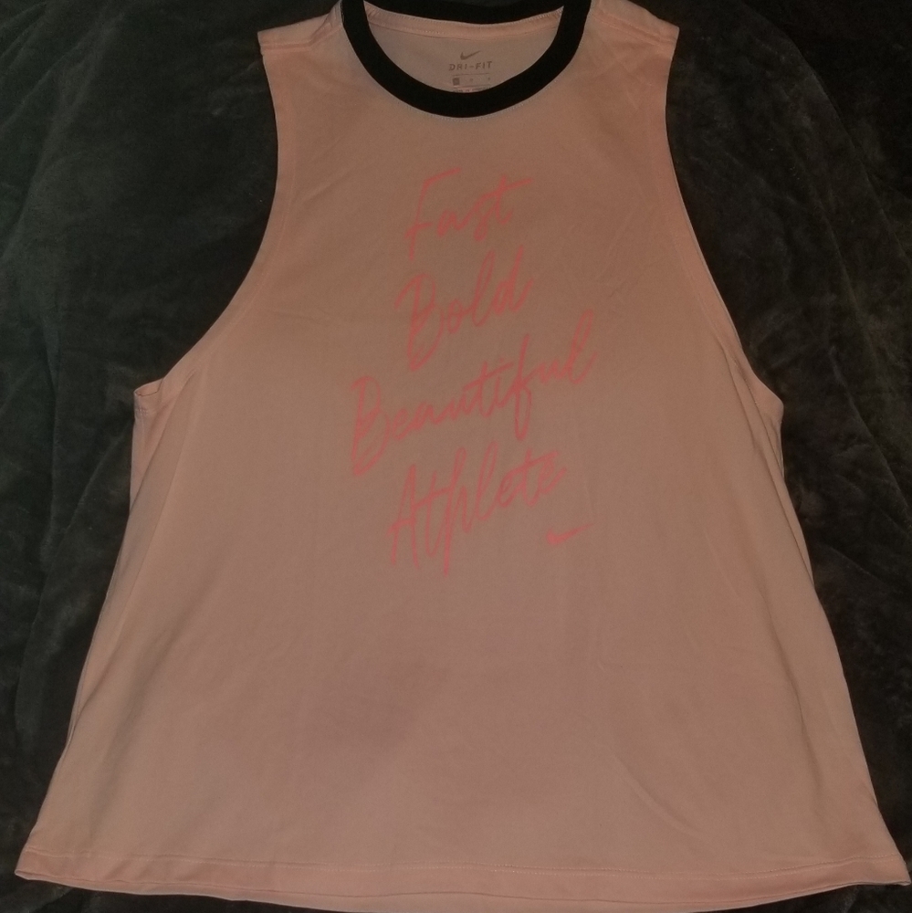 Nike Dri Fit Sporty Shirt